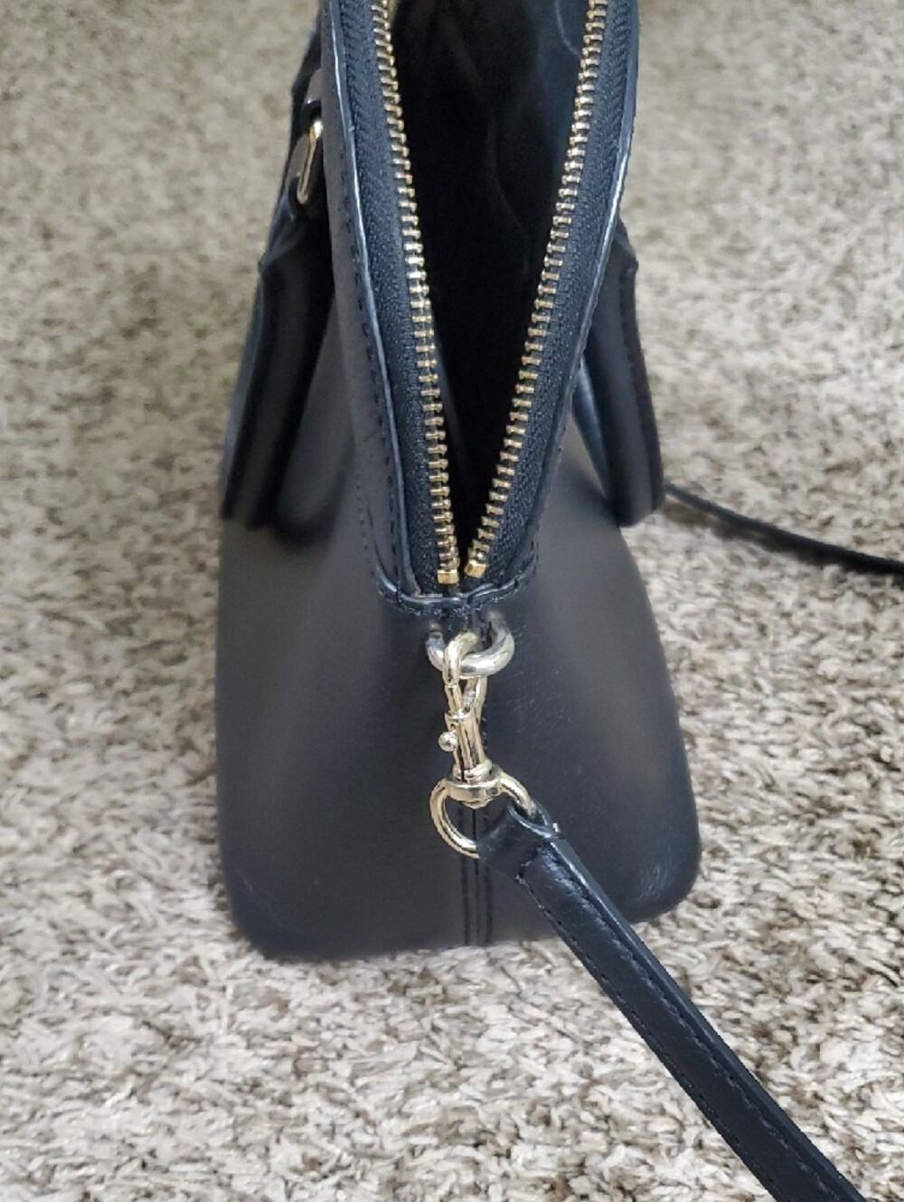 kate spade black leather satchel with gold-tone logo - Picture 14 of 16